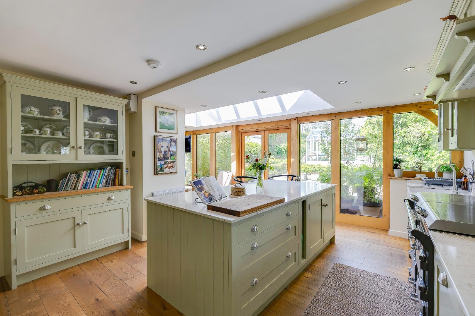 Llanquian Road, Aberthin, Nr Cowbridge, Vale of Glamorgan,  CF71 7HE